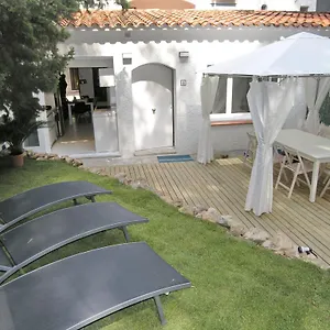 Сasa de vacaciones Casa En El Roc De Sant Gaieta, Roda de Berà (Roda de Bará)